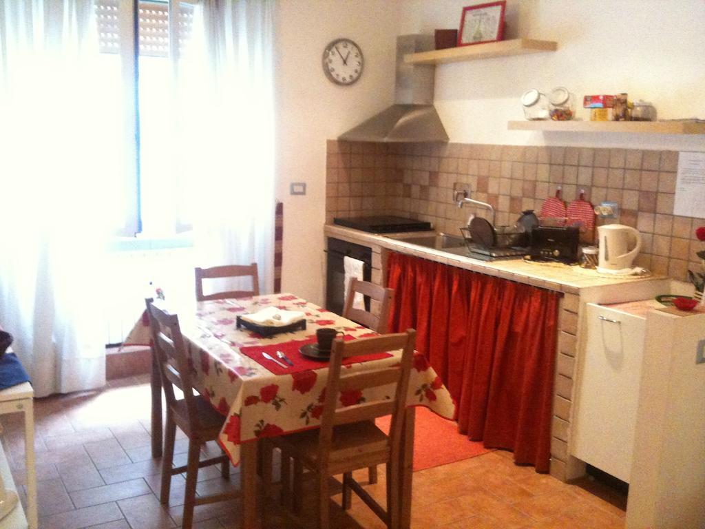 Casa Degli Ubaldi Panzió Róma Kültér fotó